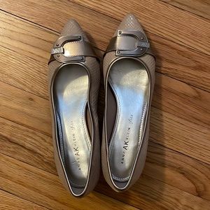 Anne Klein kitten heels nude